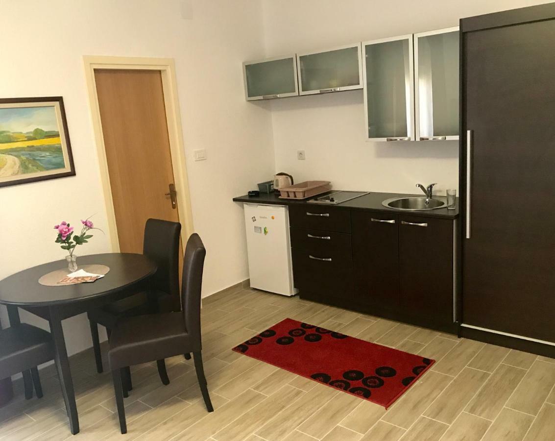 Apartmani Matosevic Ivankovo Exteriör bild