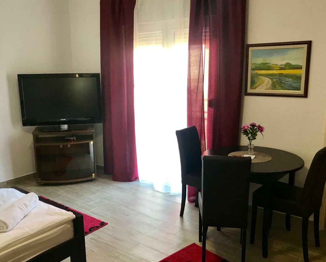 Apartmani Matosevic Ivankovo Exteriör bild