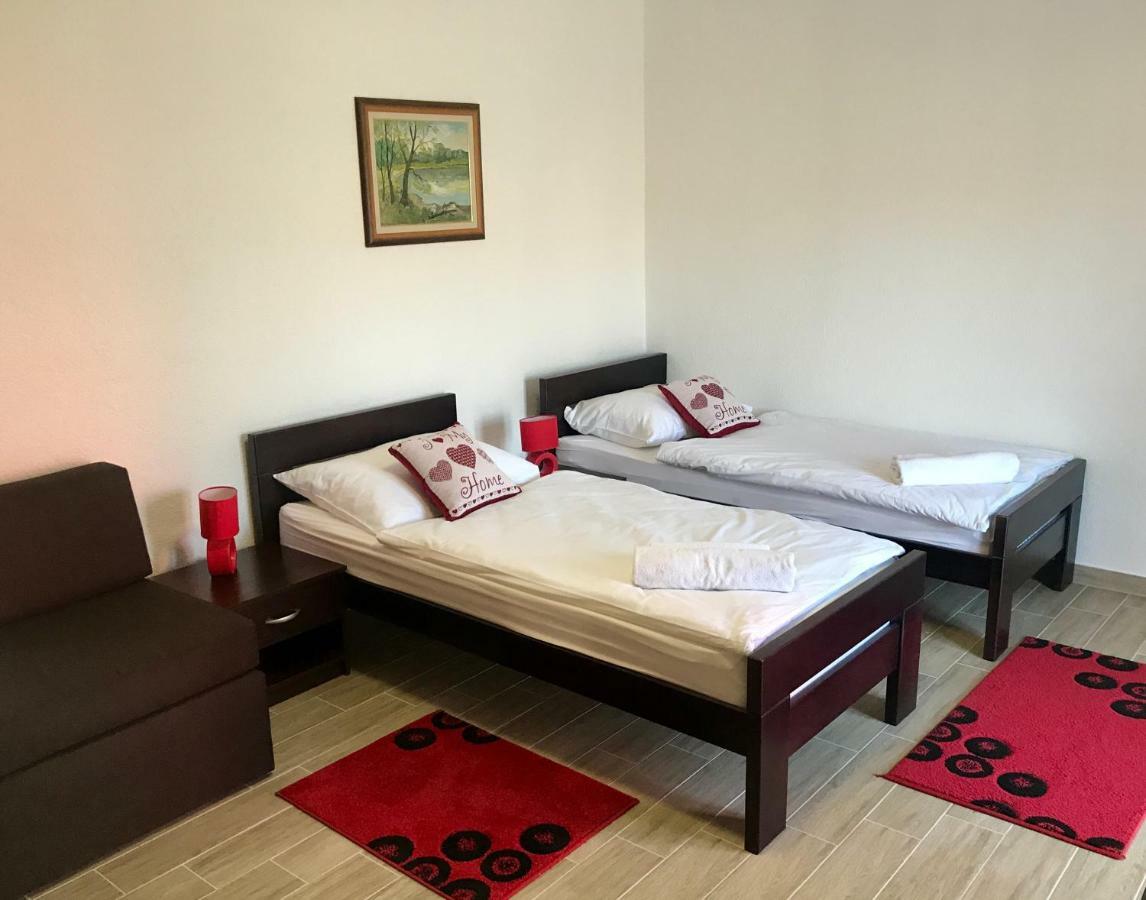 Apartmani Matosevic Ivankovo Exteriör bild
